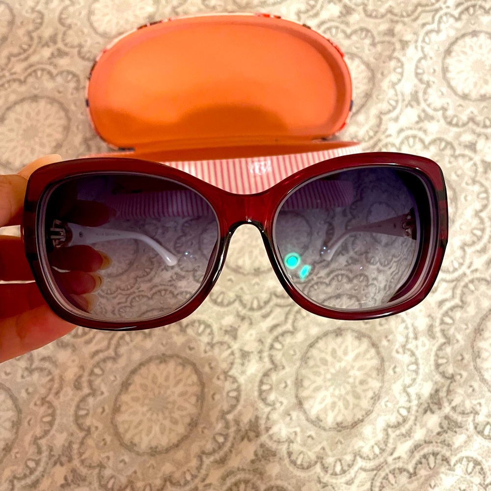 Oversized sunglasses for prescription lenses. Excellent condition!